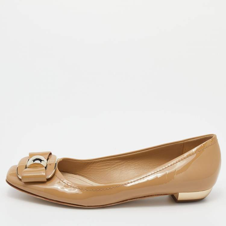 Pre Owned Dior Beige Patent Leather Bow Ballet Flats Size 38