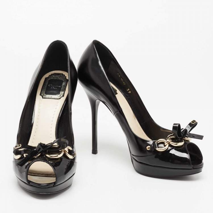 Pre Owned Dior Black Patent Leather Bow Chain Detail Peep Toe Pumps Size 39
