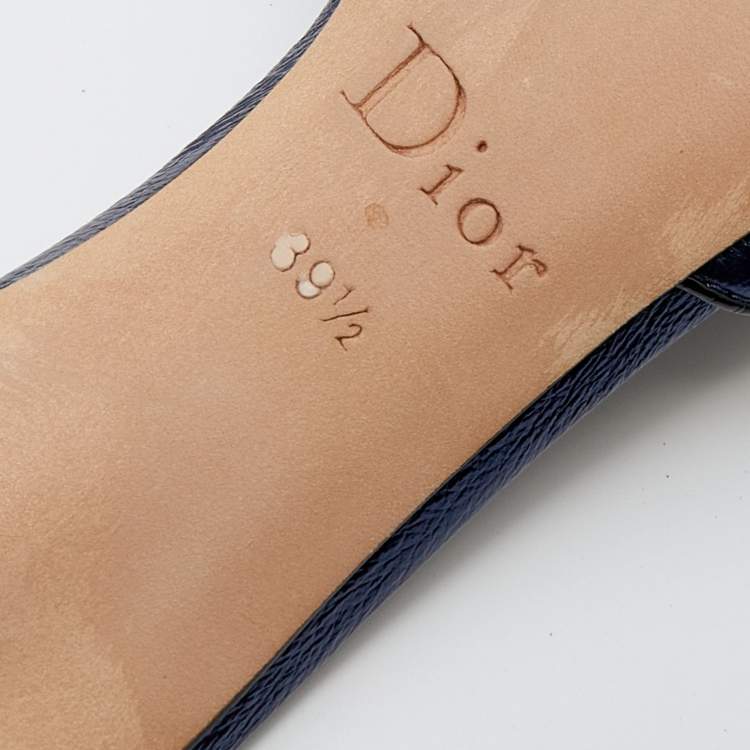 Pre Owned Dior Navy Blue Patent Leather and Suede Bow Embellished Slides Size 39.5