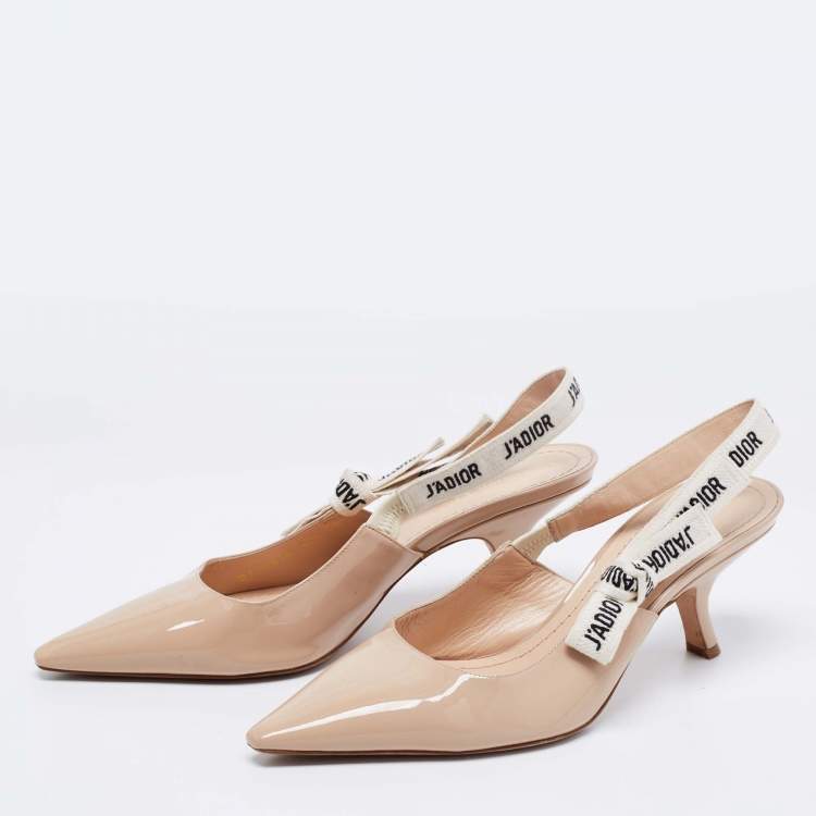 مملوكة مسبقًا Dior Beige Patent Leather J'adior Slingback Pumps Size 41