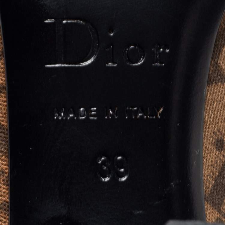 مملوكة مسبقًا Dior Brown Oblique Canvas And Leather Floral Applique Pointed Toe Pumps Size 39