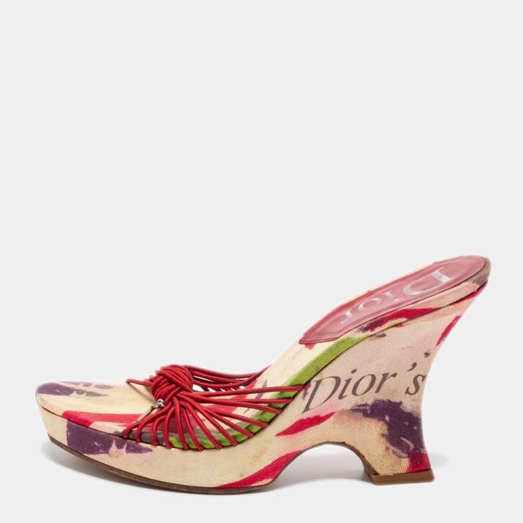 مملوكة مسبقًا Dior Multicolor Print Fabric Wedge Platform Slide Sandals Size 38