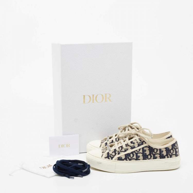 Pre Owned Dior White/Deep Blue Oblique Canvas Walk'n'Dior Low Top Sneakers Size 37