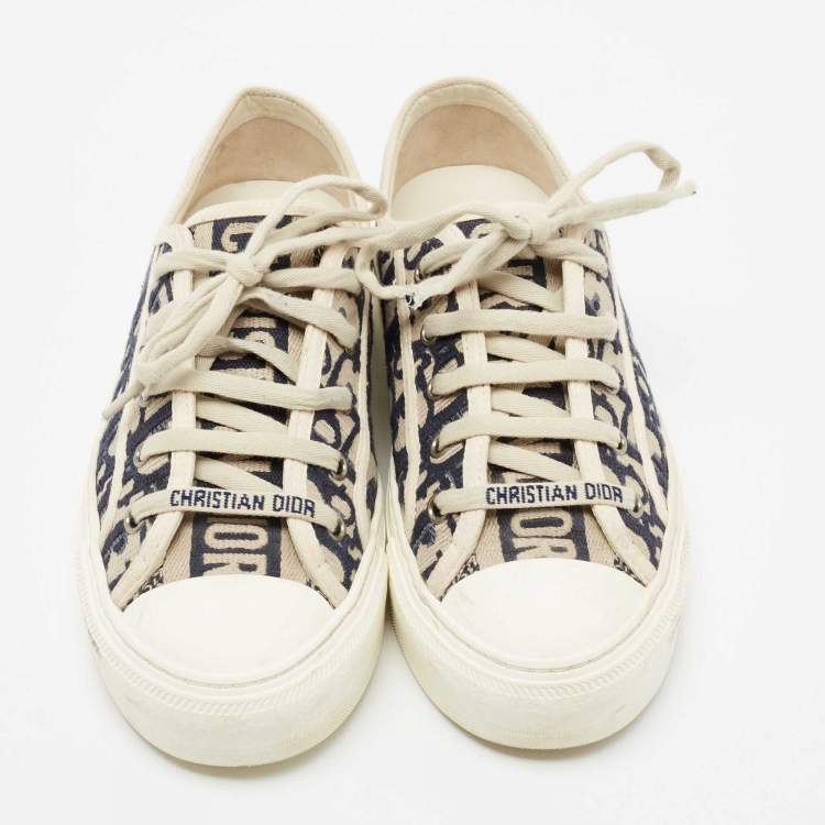 Pre Owned Dior White/Deep Blue Oblique Canvas Walk'n'Dior Low Top Sneakers Size 37