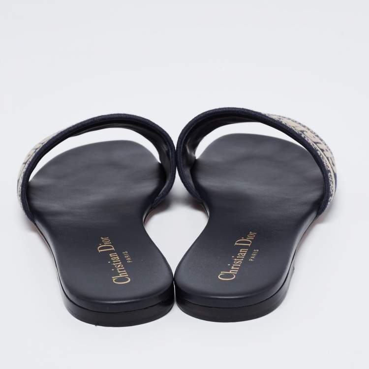 Pre Owned Dior Navy Blue/White Canvas And Leather  Dway Flat Sandals Size 38 