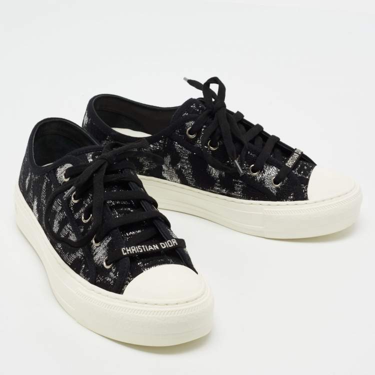 مملوكة مسبقًا Dior Black/Silver Lurex Fabric Walk'N'Dior Low Top Sneakers Size 38.5