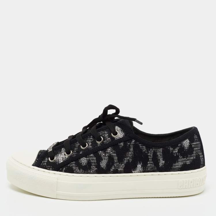 مملوكة مسبقًا Dior Black/Silver Lurex Fabric Walk'N'Dior Low Top Sneakers Size 38.5