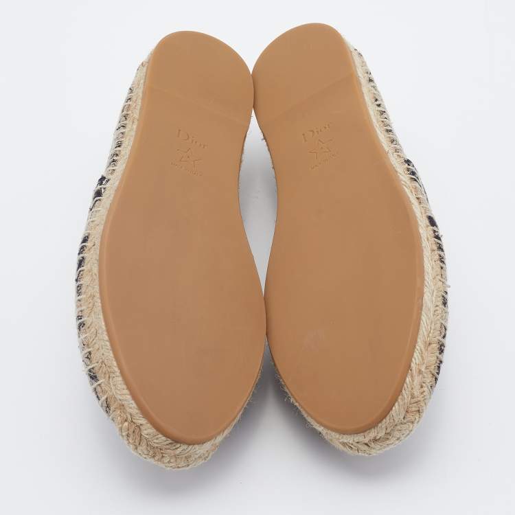 Pre Owned Dior Beige/Black Oblique Embroidered Canvas Granville Espadrille Flats Size 38