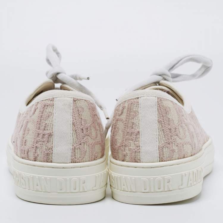 مملوكة مسبقًا Dior Pink/White Oblique Embroidered Fabric Walk'n'Dior Sneakers Size 41.5