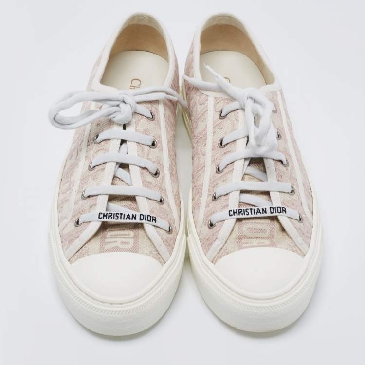 مملوكة مسبقًا Dior Pink/White Oblique Embroidered Fabric Walk'n'Dior Sneakers Size 41.5