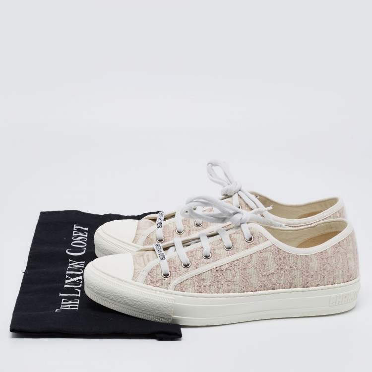 مملوكة مسبقًا Dior Pink/White Oblique Embroidered Fabric Walk'n'Dior Sneakers Size 41.5