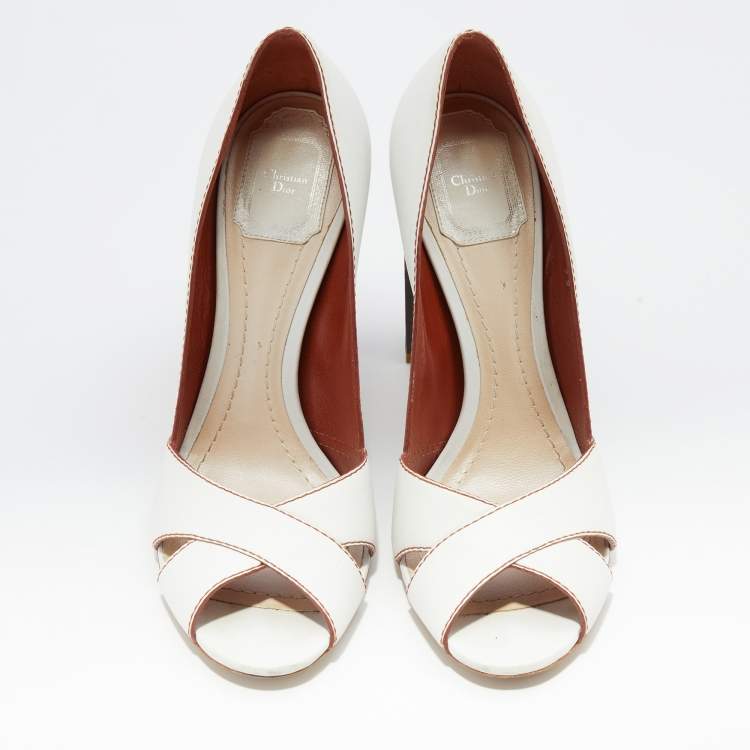 Pre Owned Dior White Leather Criss Cross Cannage Woodden Heel Open Toe Pumps Size 39