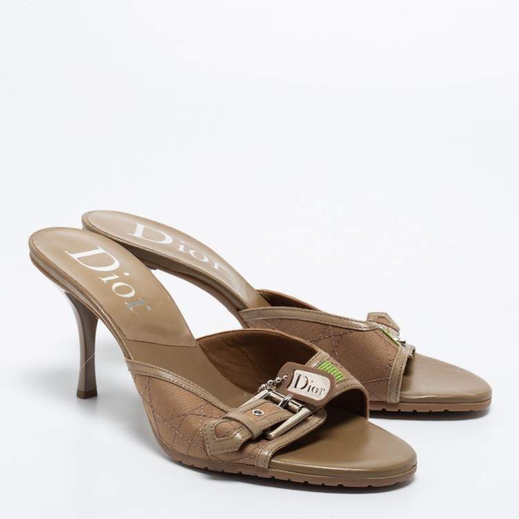 Pre Owned Dior Light Brown Cannage Canvas Buckle Slide Sandals Size 39