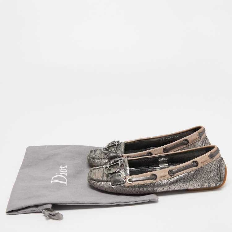 Pre Owned Dior Metallic Silver Python Embossed Leather CD Loafers Size 35