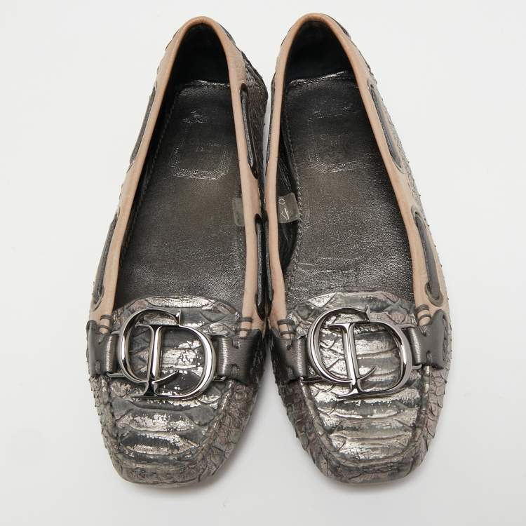 Pre Owned Dior Metallic Silver Python Embossed Leather CD Loafers Size 35