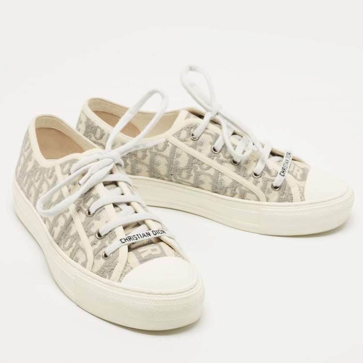 Pre Owned Dior Off White/Grey Oblique Canvas Walk'n'Dior Sneakers Size 40
