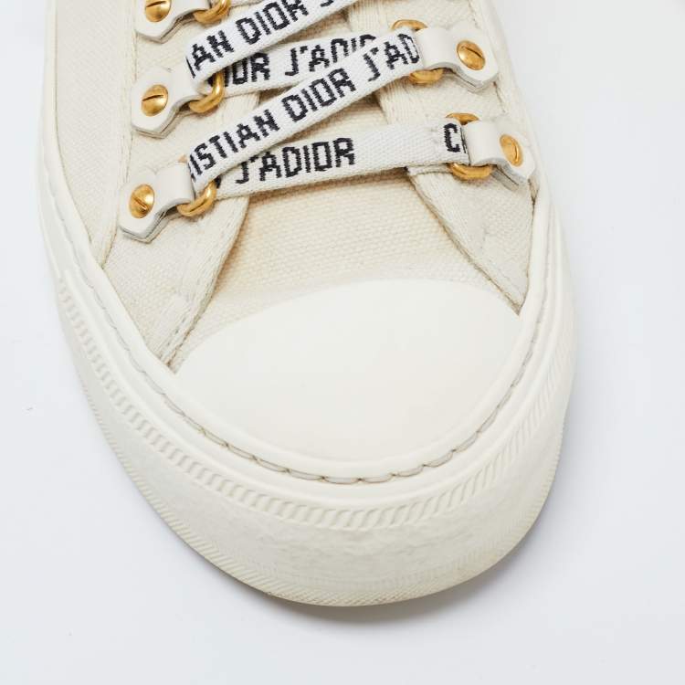 مملوكة مسبقًا Dior White Canvas Walk'n'Dior Low Top Sneakers Size 36.5