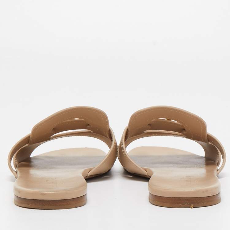 Pre Owned Dior Beige Leather Montaigne Flat Slides Size 41