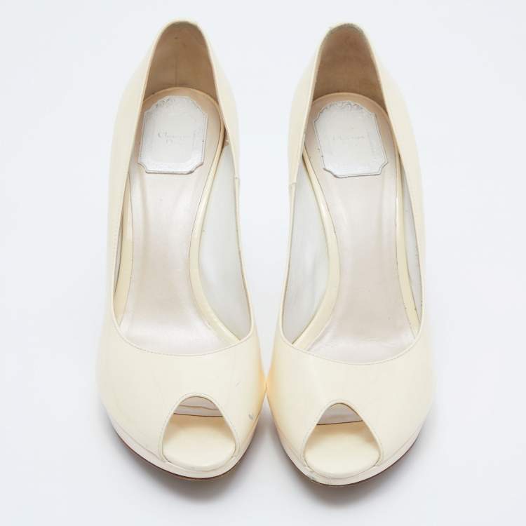Pre Owned Dior Beige Patent Leather Miss Dior Pumps Size 40.5