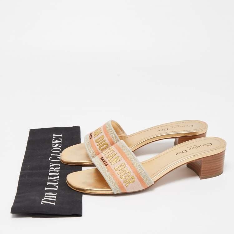 Pre Owned Dior Tricolor Embroidered Canvas Dway Slide Sandals Size 39