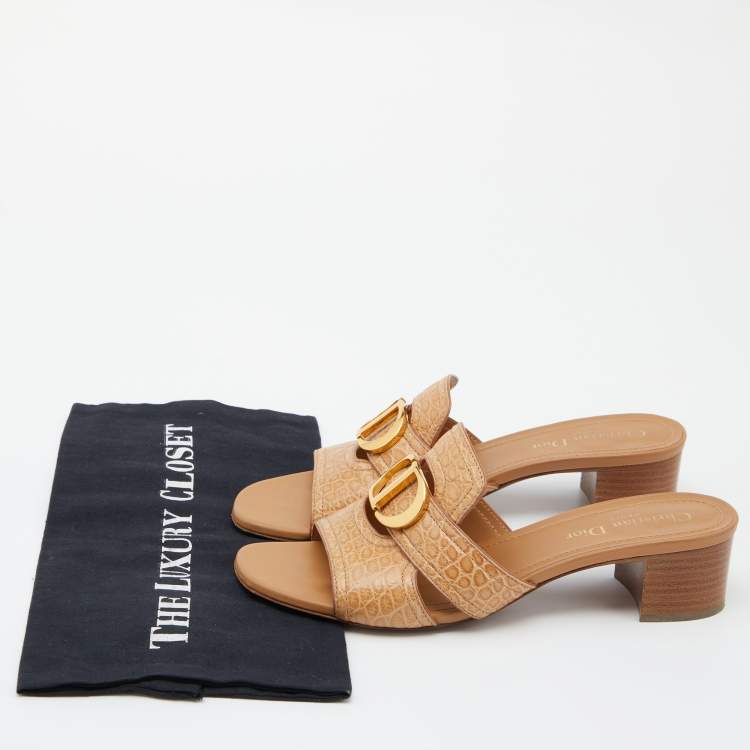 Pre Owned Dior Beige Croc Embossed Leather CD Logo Montaigne Block Heel Slide Sandals Size 39