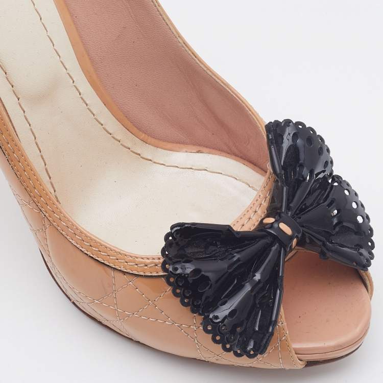 Pre Owned Dior Beige Cannage Patent Leather Bow Peep Toe Pumps Size 40.5