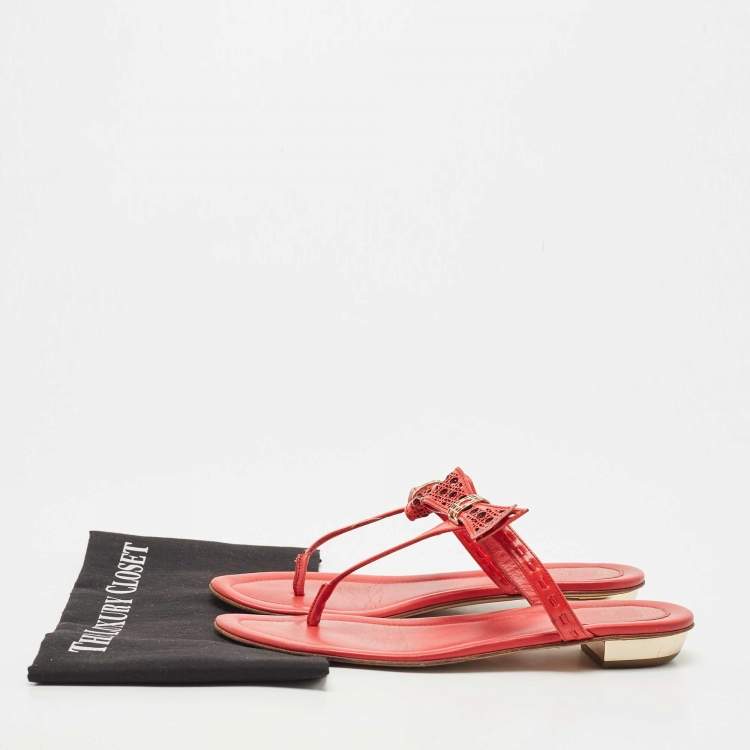 Pre Owned Dior Coral Red Leather Cannage Bow Thong Flats Size 39