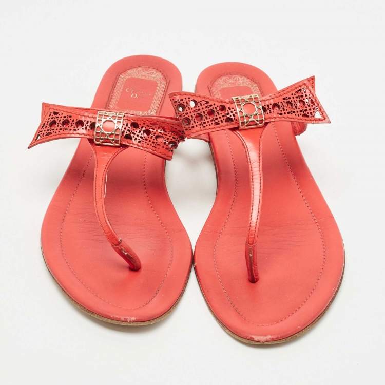 Pre Owned Dior Coral Red Leather Cannage Bow Thong Flats Size 39