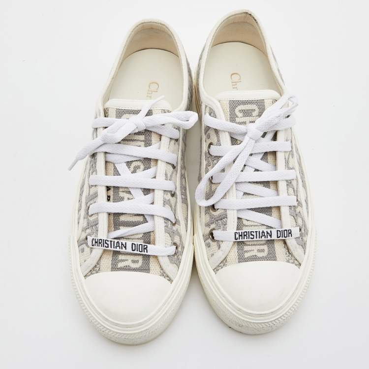 مملوكة مسبقًا Dior GRey/White Canvas Walk'n'Dior  Low Top Sneakers Size 36