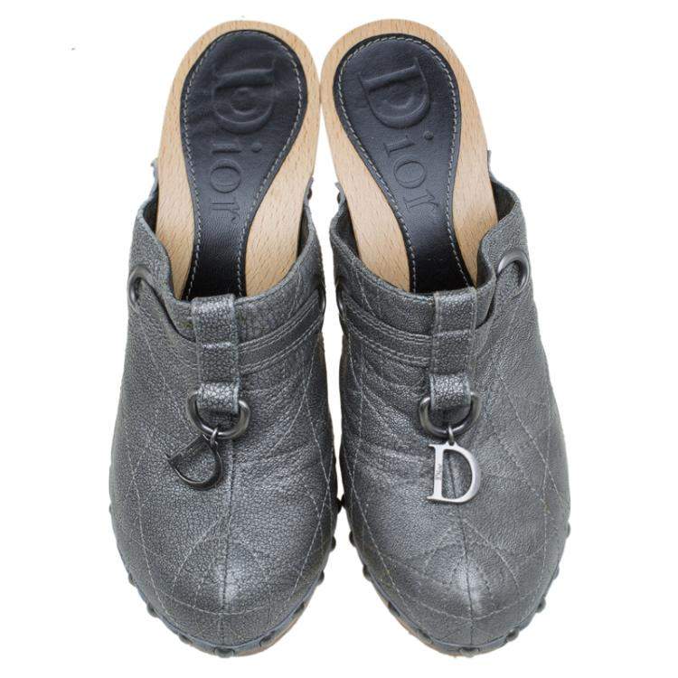 Pre Owned Dior Grey Metallic Cannage Stitched Leather Platform Clogs Size 36.5