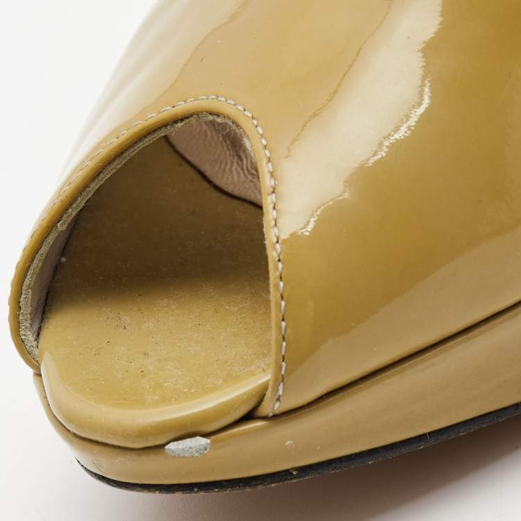 مملوكة مسبقًا Dior Olive Green Patent Leather Miss Dior Pumps Size 37