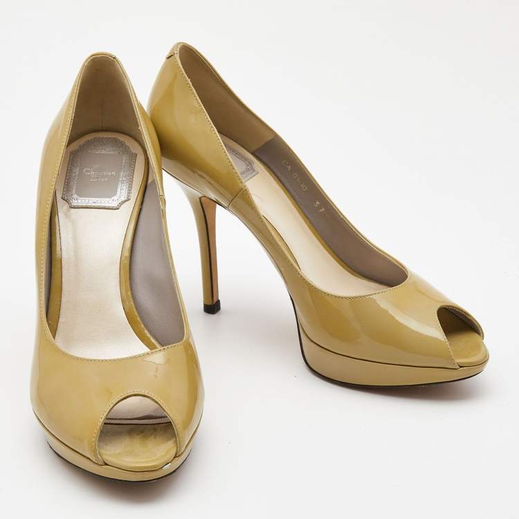 مملوكة مسبقًا Dior Olive Green Patent Leather Miss Dior Pumps Size 37