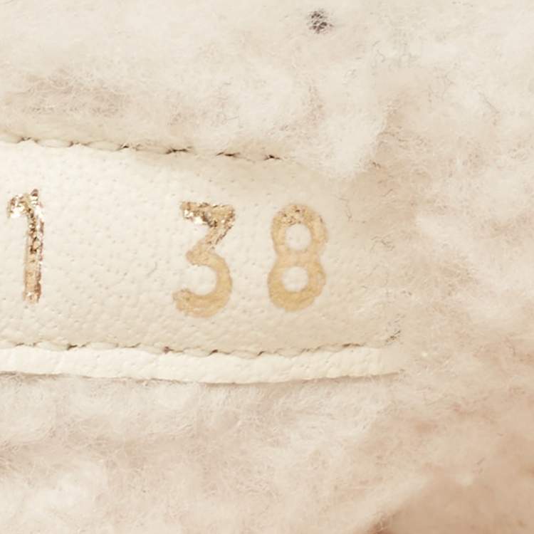 Pre Owned Dior White/Navy Blue Shearling Fur and Logo Canvas Dway Flat Slides Size 38