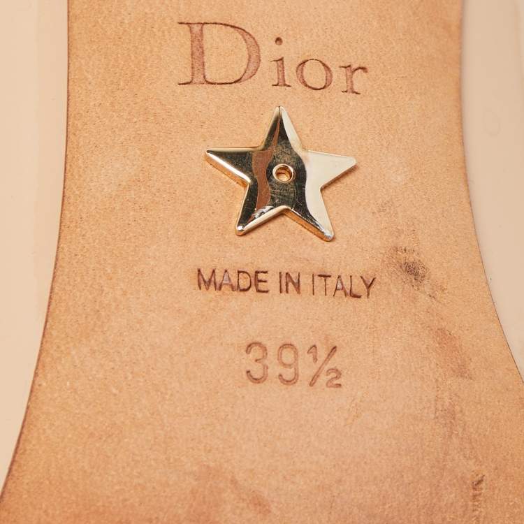 Pre Owned Dior Beige Patent Leather D-Moi Pumps Size 39.5