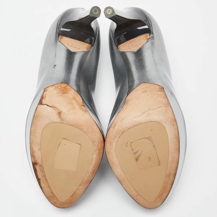 Pre Owned Dior Silver Patent Leather Miss Dior Pumps Size 40