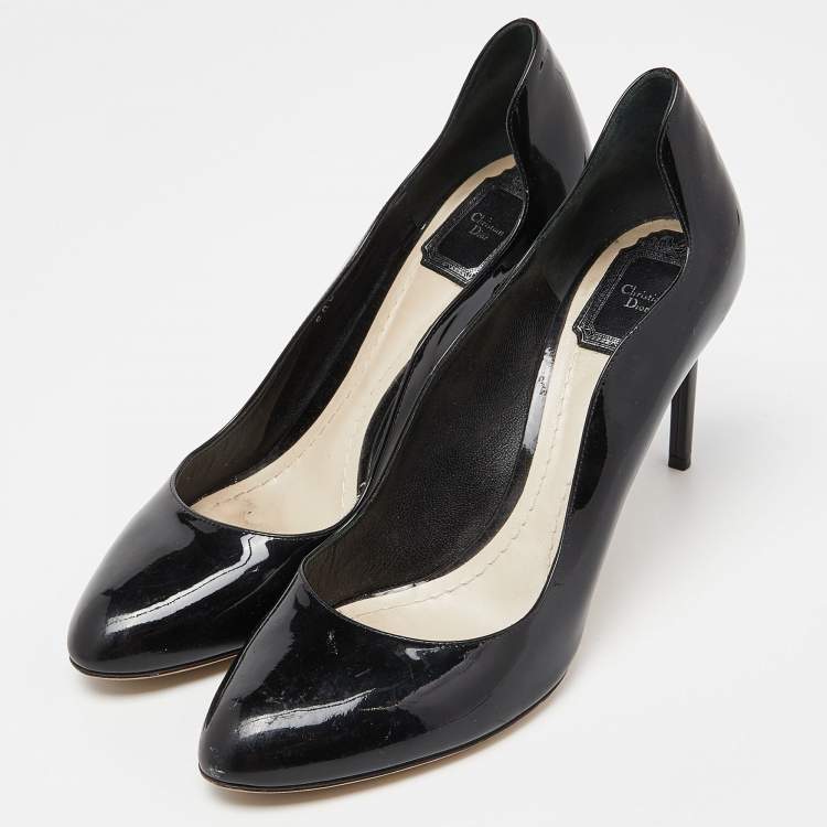 مملوكة مسبقًا Dior Black Patent Leather Pumps Size 41.5