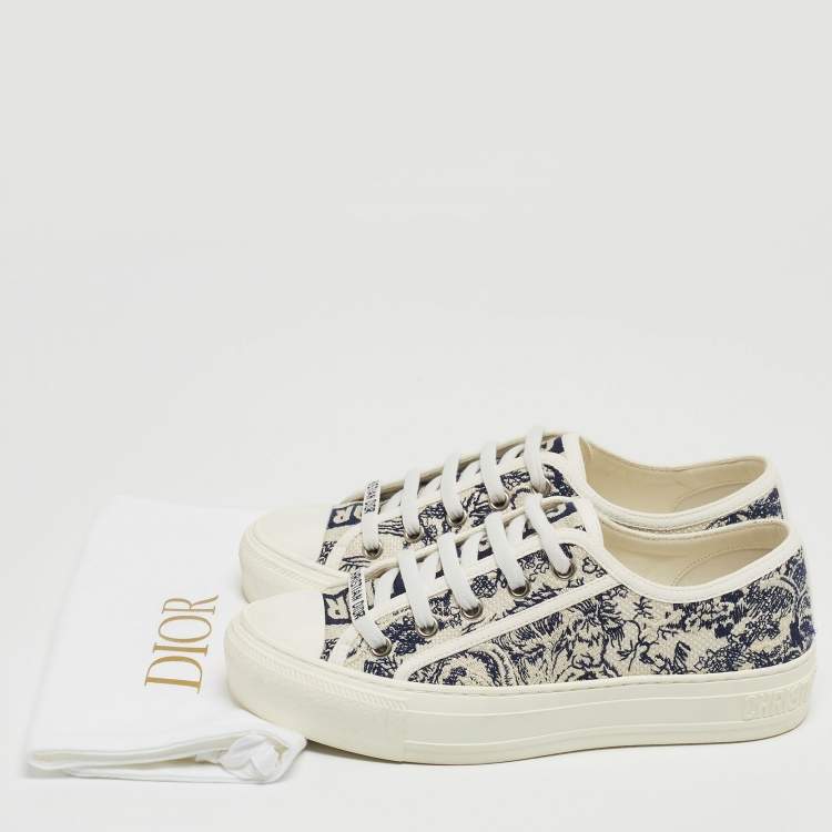 Pre Owned Dior White/Blue Canvas Walk'n'Dior  Sneakers Size 35.5