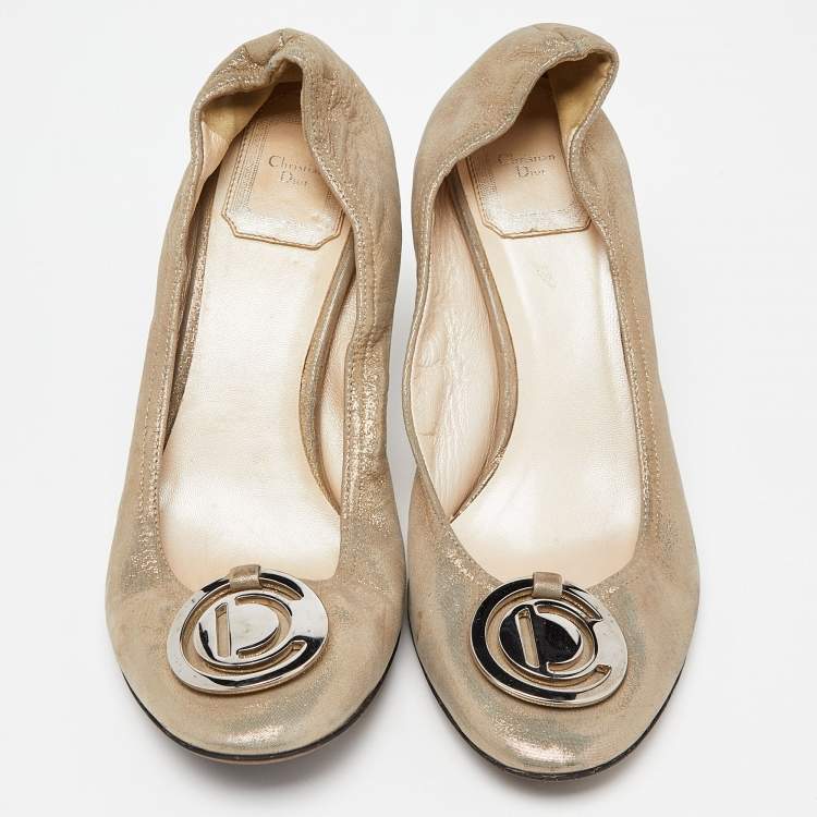 Pre Owned Dior Grey Shimmering Suede Scrunch Pointed Toe Pumps Size 36.5