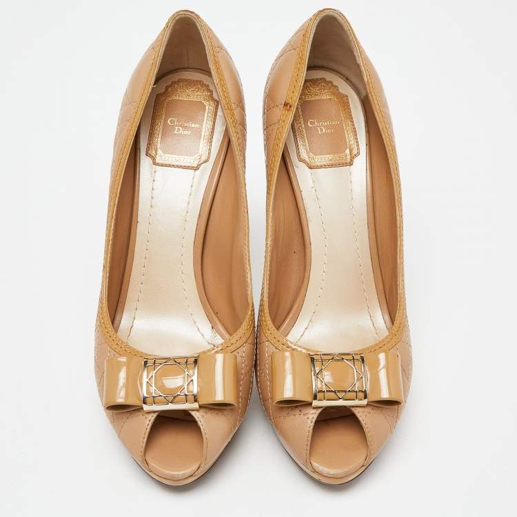 Pre Owned Dior Beige leather and Patent  Peep Toe Pumps Size 38.5 