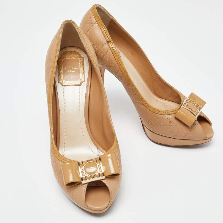 Pre Owned Dior Beige leather and Patent  Peep Toe Pumps Size 38.5 