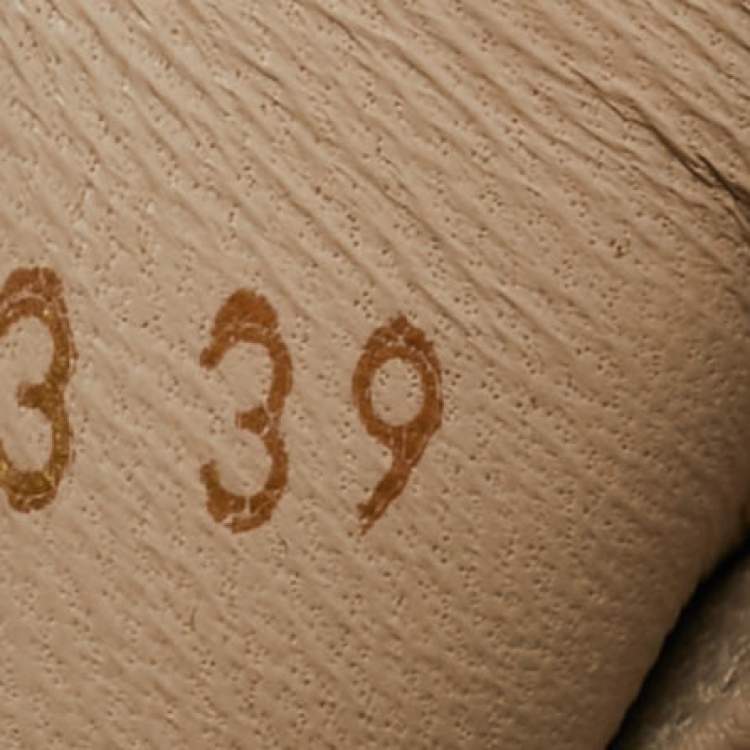 Pre Owned Dior Beige Leather Dior Act Flat Sandals Size 39