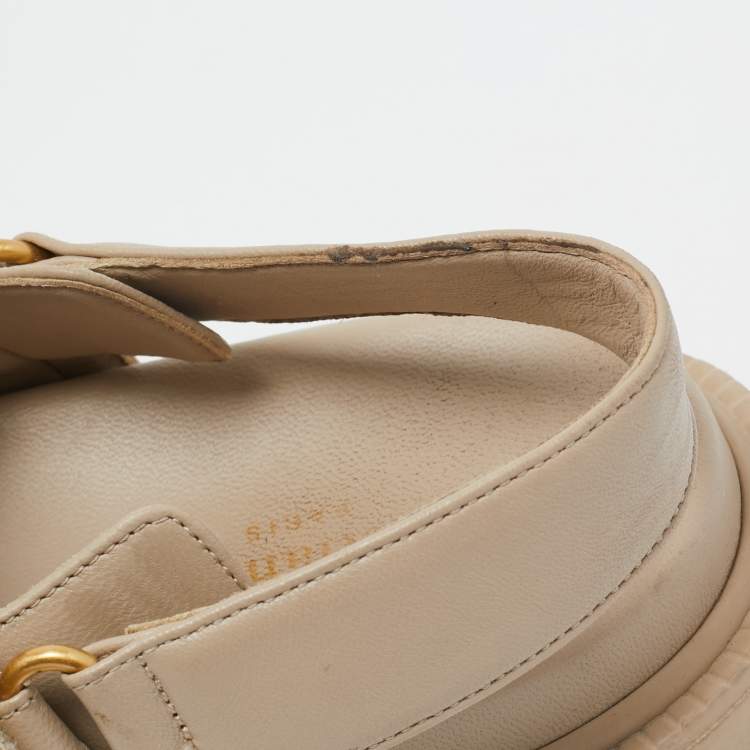 Pre Owned Dior Beige Leather Dior Act Flat Sandals Size 39