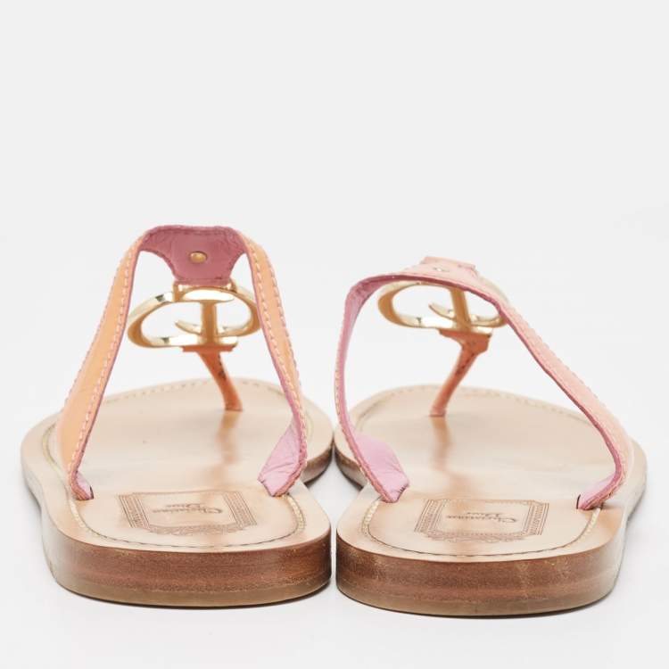 Pre Owned Dior Pink Patent Leather CD Thong Flats Size 39