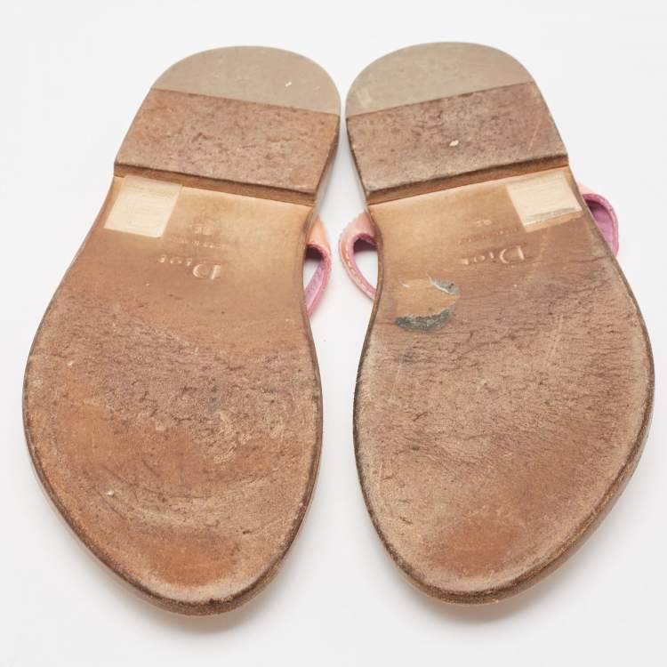 Pre Owned Dior Pink Patent Leather CD Thong Flats Size 39