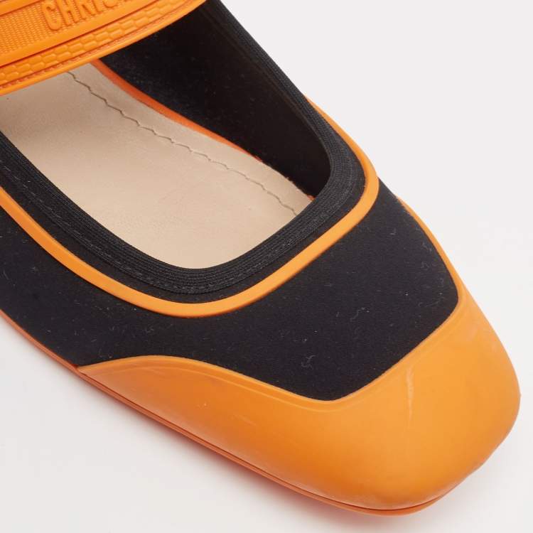 مملوكة مسبقًا Dior Orange/Black Rubber and Fabric Roller Mary Jane Pumps Size 40
