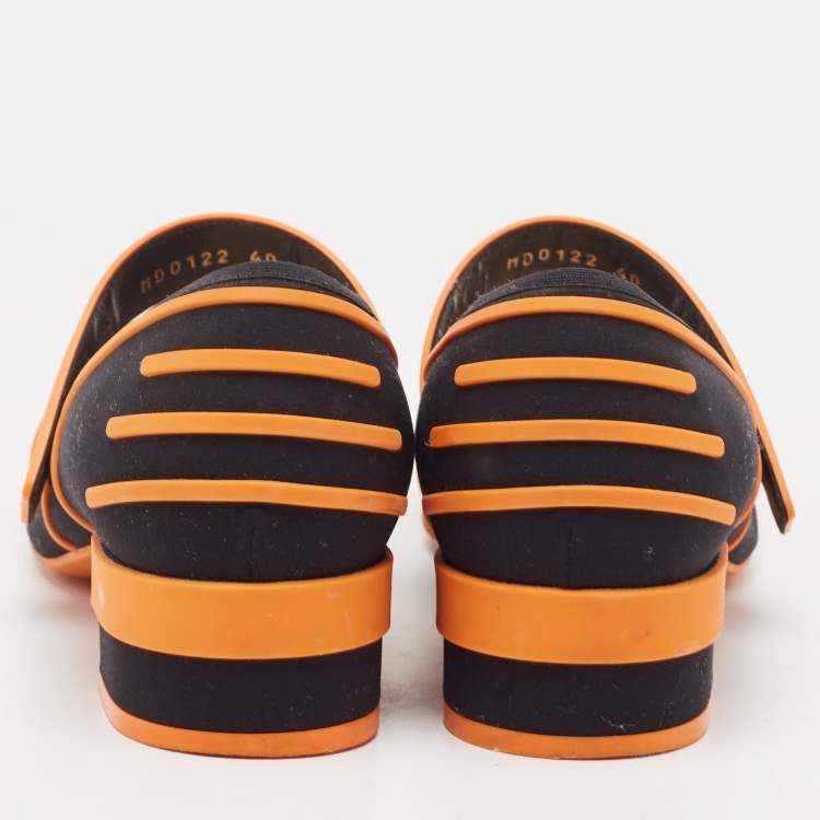 مملوكة مسبقًا Dior Orange/Black Rubber and Fabric Roller Mary Jane Pumps Size 40