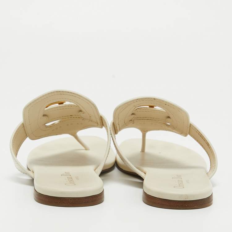 Pre Owned Christian Dior Off White Leather 30 Montaigne Thong Flats Size 39