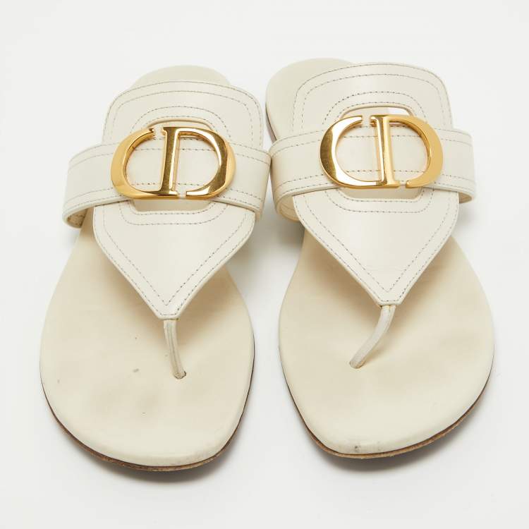 Pre Owned Christian Dior Off White Leather 30 Montaigne Thong Flats Size 39