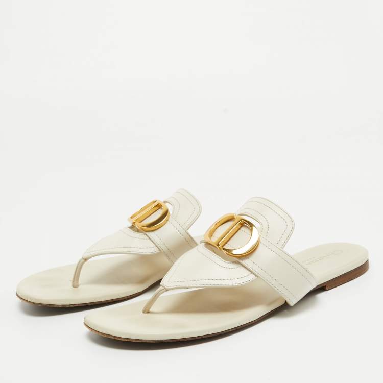 Pre Owned Christian Dior Off White Leather 30 Montaigne Thong Flats Size 39