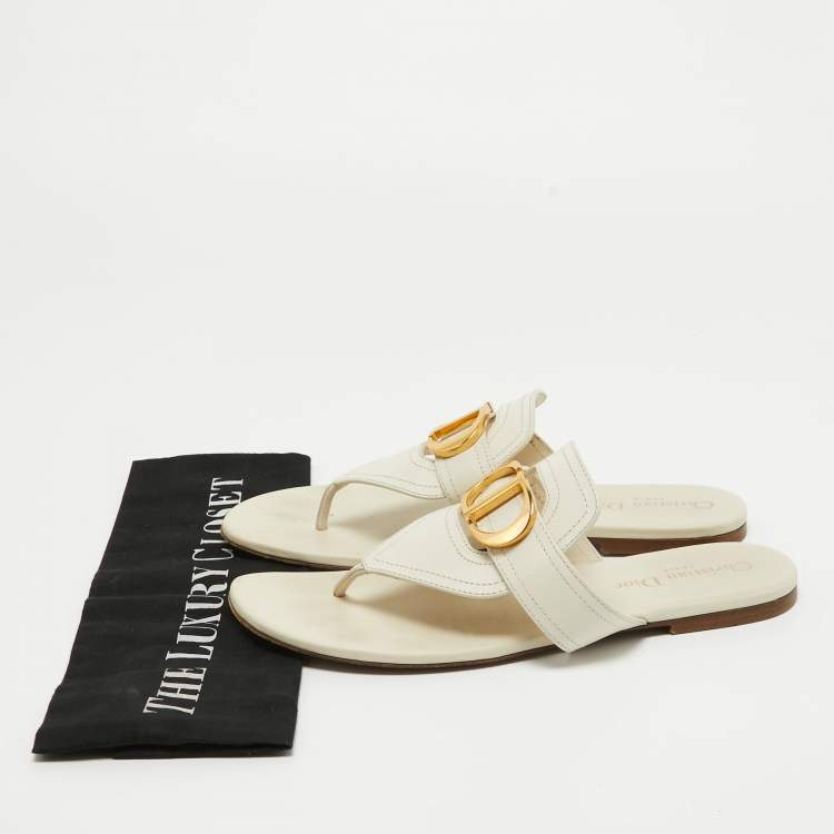 Pre Owned Christian Dior Off White Leather 30 Montaigne Thong Flats Size 39